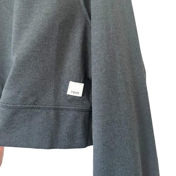 vuori Halo Crop Funnel Neck - Picture 10 of 13